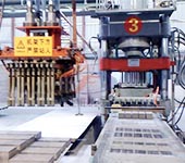雙面加壓液壓磚機(jī)